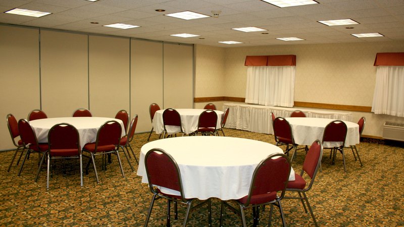 Holiday Inn Express PORTAGE - Portage, IN