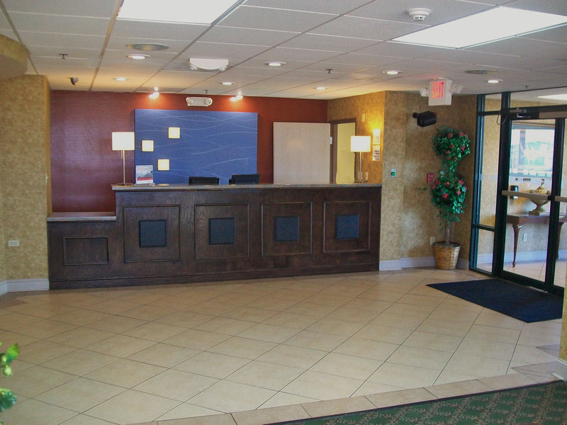 Americas Best Value Inn - West Point, MS