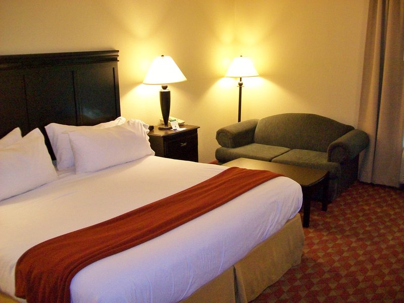 Americas Best Value Inn - West Point, MS