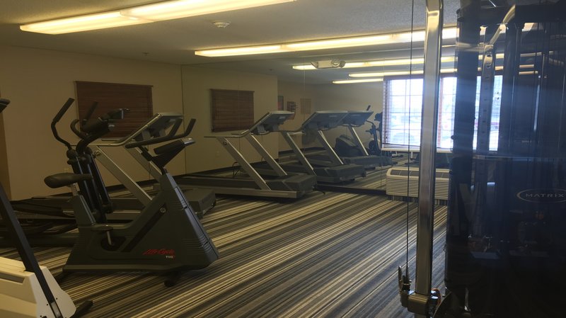 Candlewood Suites CHICAGO/NAPERVILLE - Warrenville, IL