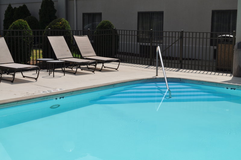 Country Inn & Suites-Owensboro - Curdsville, KY
