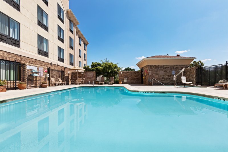 Holiday Inn Express & Suites Selma - Schertz, TX