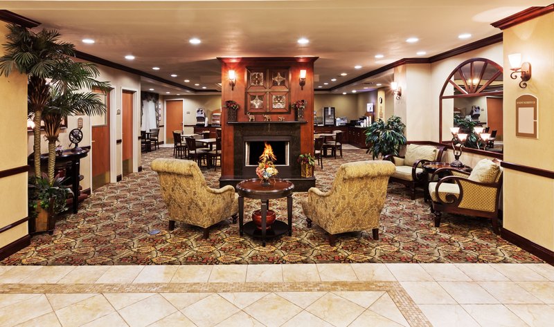 Holiday Inn Express & Suites Selma - Schertz, TX