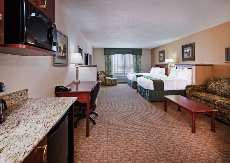 Holiday Inn Express & Suites Selma - Schertz, TX