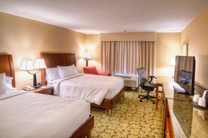 Hilton Garden Inn Valencia Six Flags - Valencia, CA