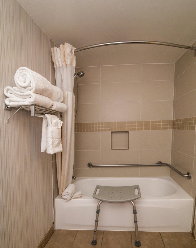 Hilton Garden Inn Valencia Six Flags - Valencia, CA