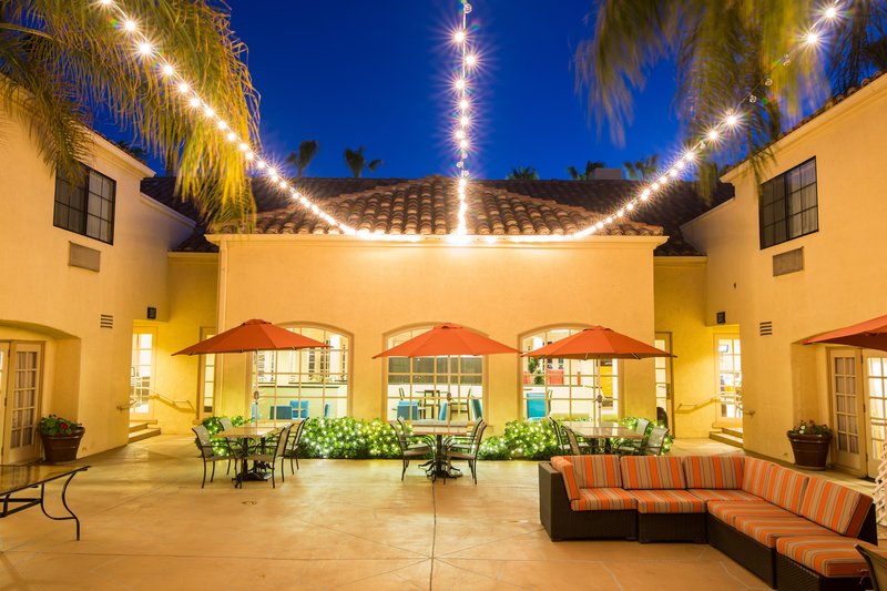 Hilton Garden Inn Valencia Six Flags - Valencia, CA
