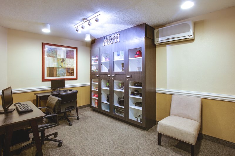 Candlewood Suites DURHAM-RTP - Carrboro, NC