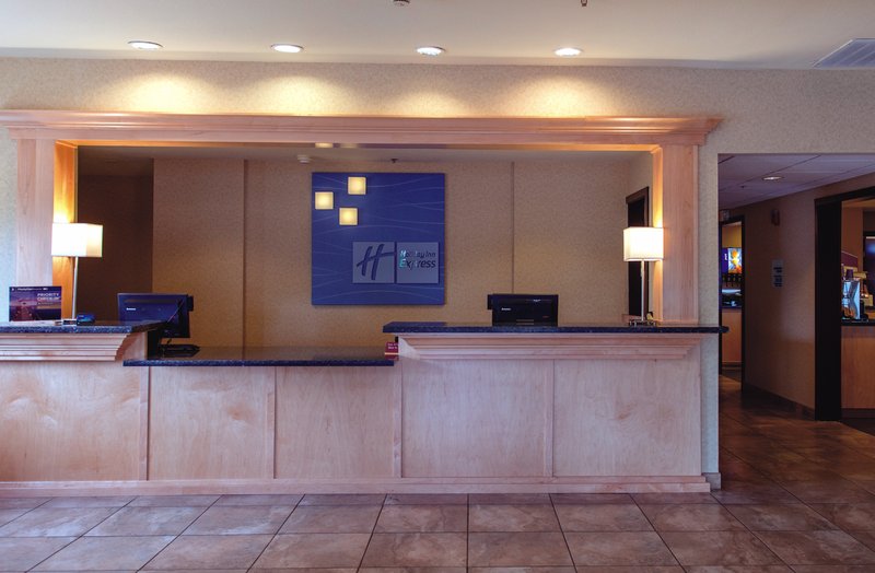 Holiday Inn Express PORTLAND EAST - TROUTDALE - Portland, OR
