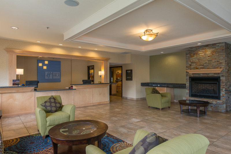 Holiday Inn Express PORTLAND EAST - TROUTDALE - Portland, OR