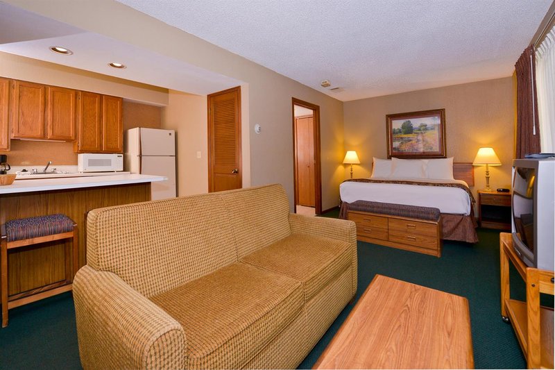 Arbor Suites At the Mall - Springfield, MO