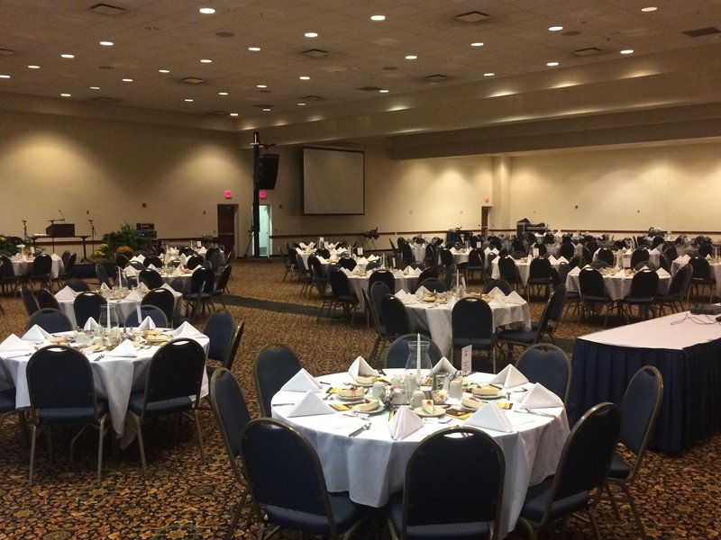 Ramada-Convention Ctr - Hutchinson, KS