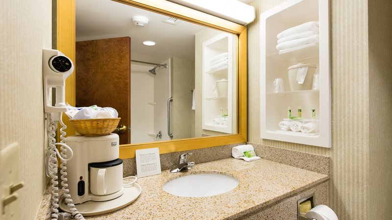 Holiday Inn Express & Suites WALTERBORO I-95 - Walterboro, SC