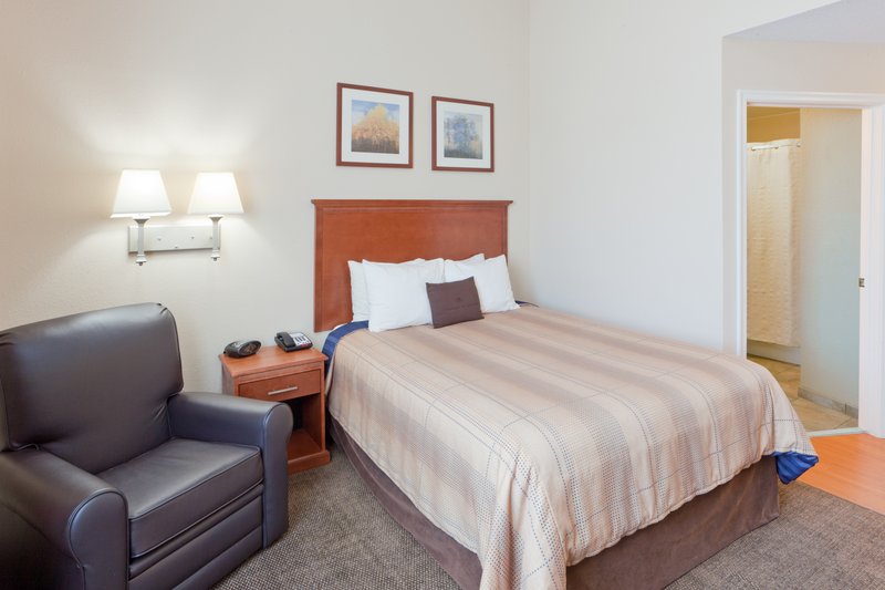 Candlewood Suites-Manassas - Woodbridge, VA