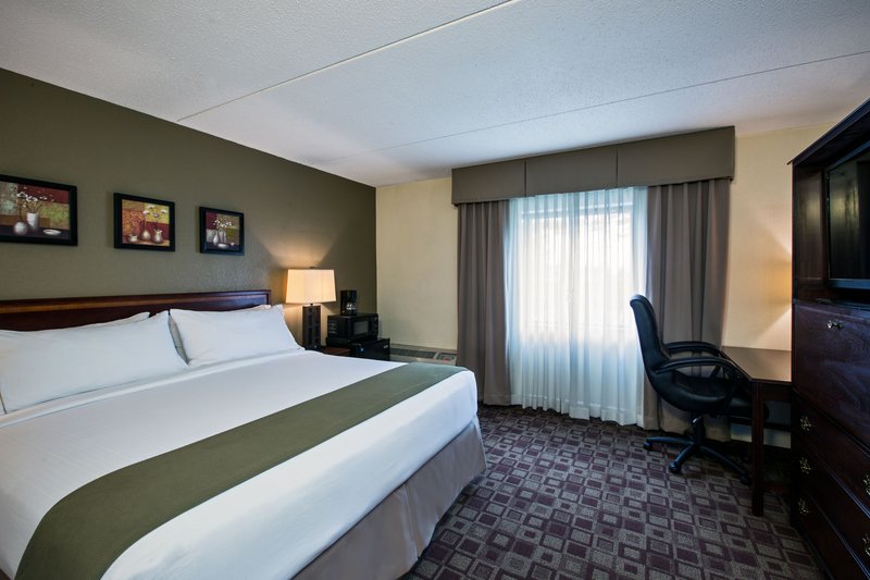 Holiday Inn Express ROLLING MDWS-SCHAUMBURG AREA - Broadview, IL