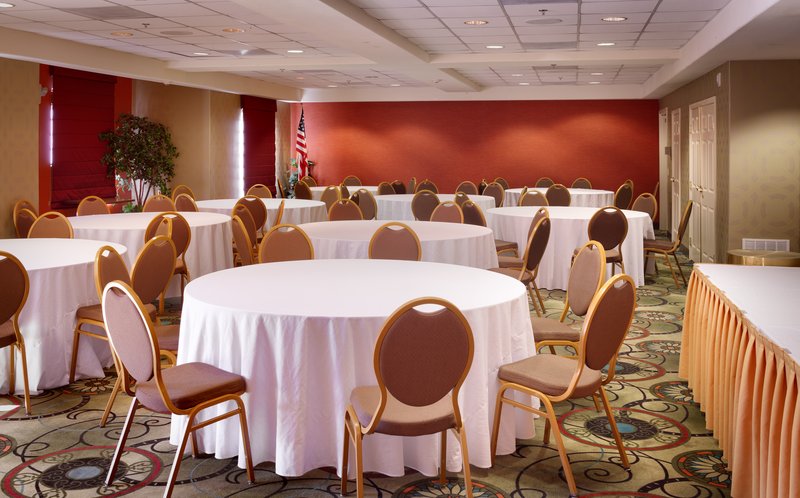 Holiday Inn Express & Suites MESQUITE - Mesquite, NV
