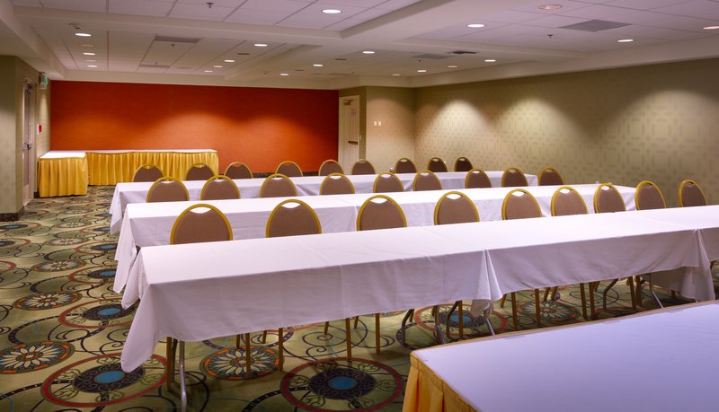 Holiday Inn Express & Suites MESQUITE - Mesquite, NV