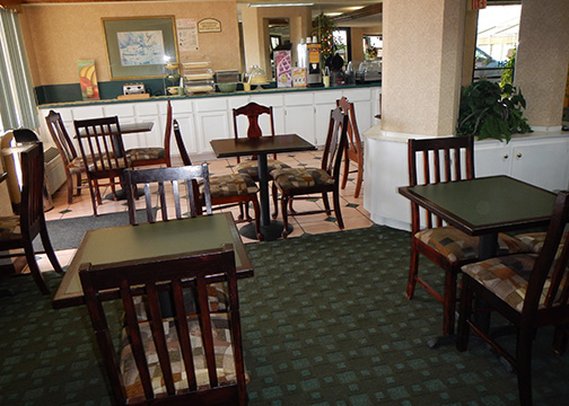 Quality Inn - Byron, GA