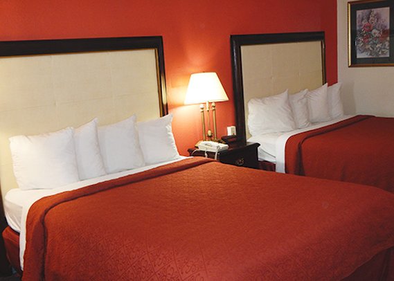 Quality Inn - Byron, GA