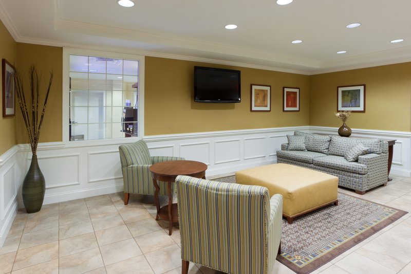 Candlewood Suites-Manassas - Woodbridge, VA