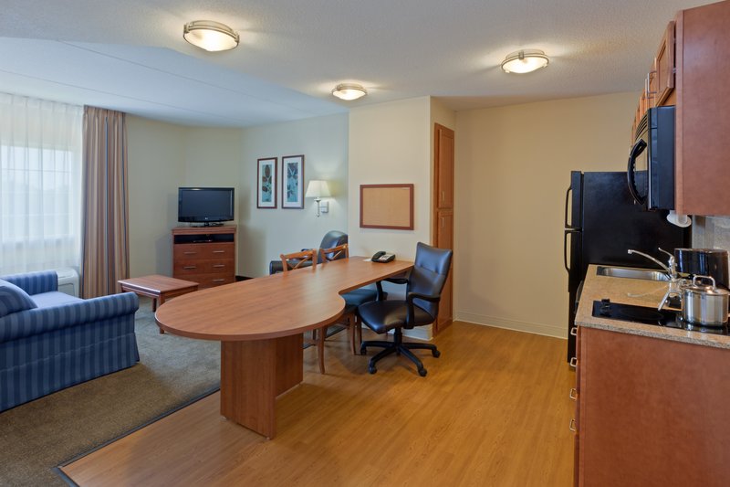 Candlewood Suites-Manassas - Woodbridge, VA