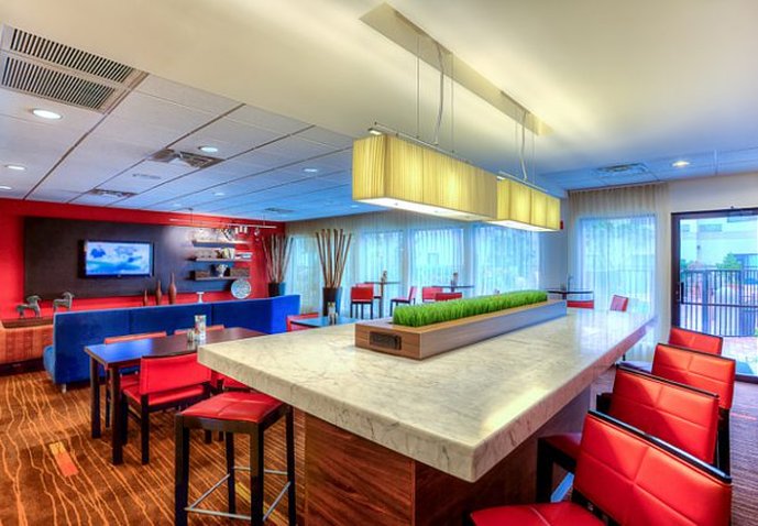 Courtyard By Marriott McAllen Airport - McAllen, TX