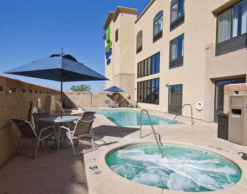 Holiday Inn Express & Suites ORO VALLEY-TUCSON NORTH - Tucson, AZ