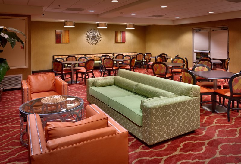 Holiday Inn Express & Suites MESQUITE - Mesquite, NV