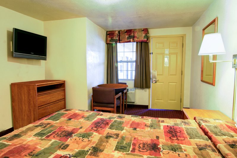 Econo Lodge - Williams, AZ
