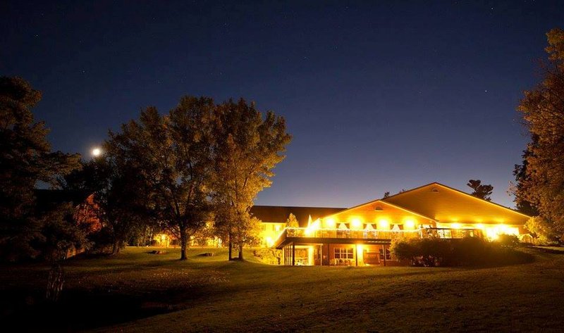 Ramada By Wyndham Galena Hotel & Day Spa - Galena, IL