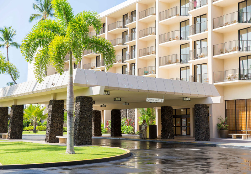 Courtyard By Marriott King Kamehameha's Kona Beach Hotel - Kailua-Kona, HI