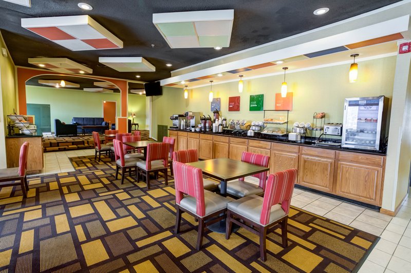 Comfort Inn - Lenexa, KS
