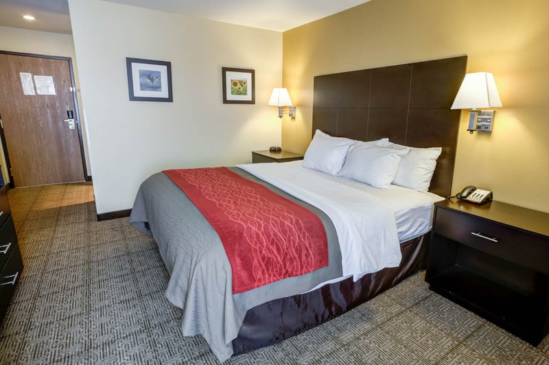 Comfort Inn - Lenexa, KS