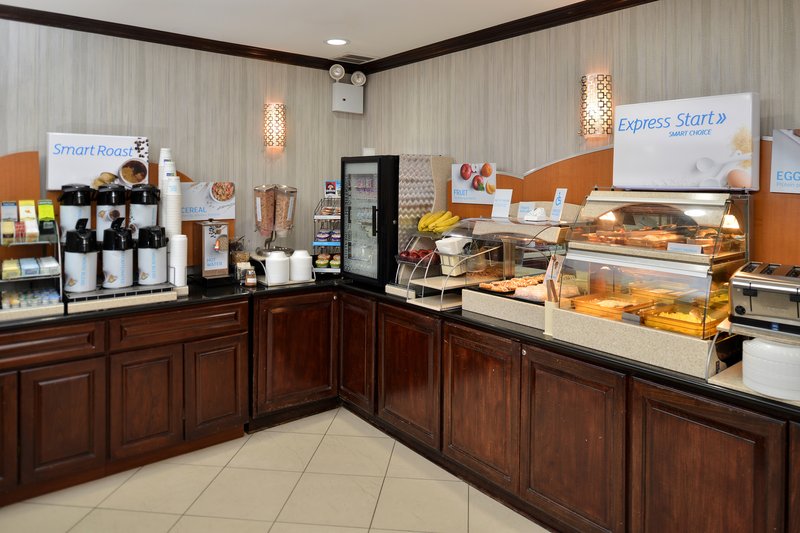 Holiday Inn Express NEW YORK JFK AIRPORT AREA - Kew Gardens, NY