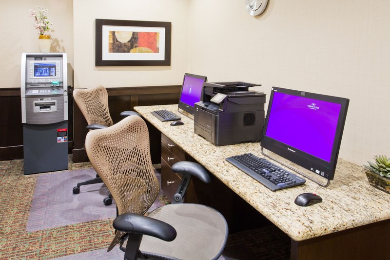 Crowne Plaza Anchorage-Midtown - Anchorage, AK