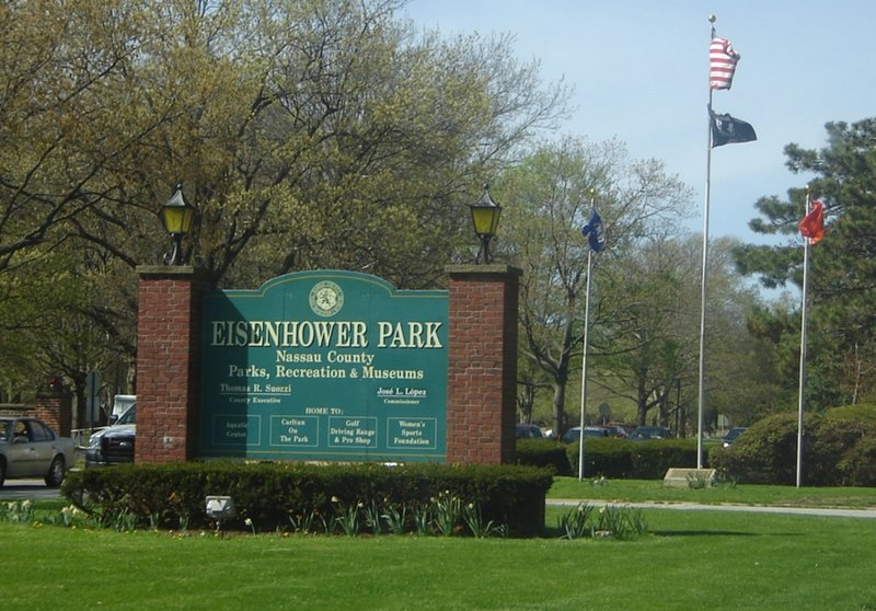 Holiday Inn Westbury-Long Island - Williston Park, NY