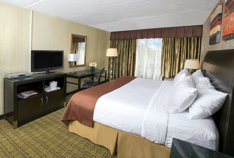Holiday Inn Westbury-Long Island - Williston Park, NY