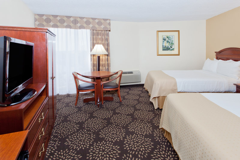 Holiday Inn CHARLESTON-RIVERVIEW - Charleston, SC