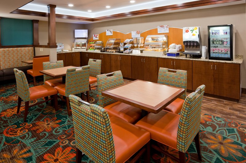 Holiday Inn Express & Suites ST. CLOUD - Sartell, MN