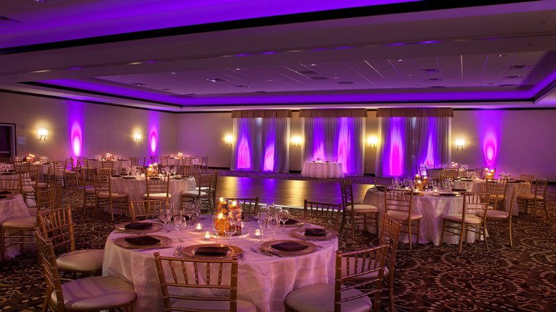 Holiday Inn Convention Center Chicago Gurnee - Round Lake, IL