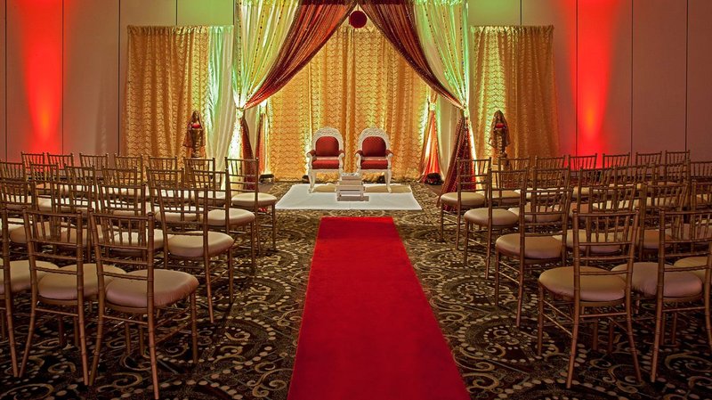 Holiday Inn Convention Center Chicago Gurnee - Round Lake, IL