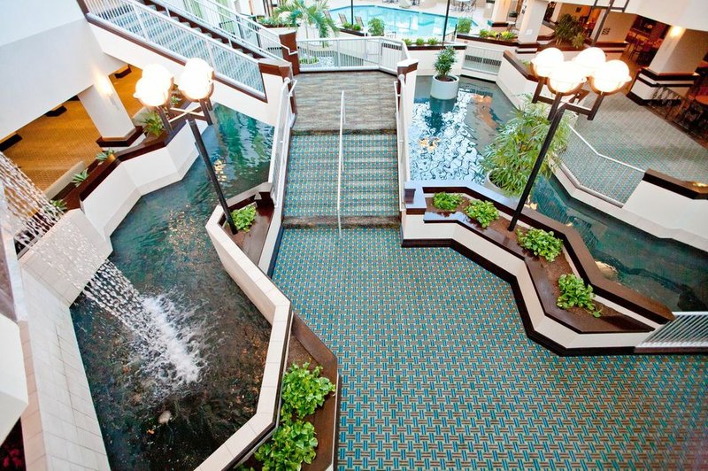 Crowne Plaza ST. LOUIS AIRPORT - Bridgeton, MO