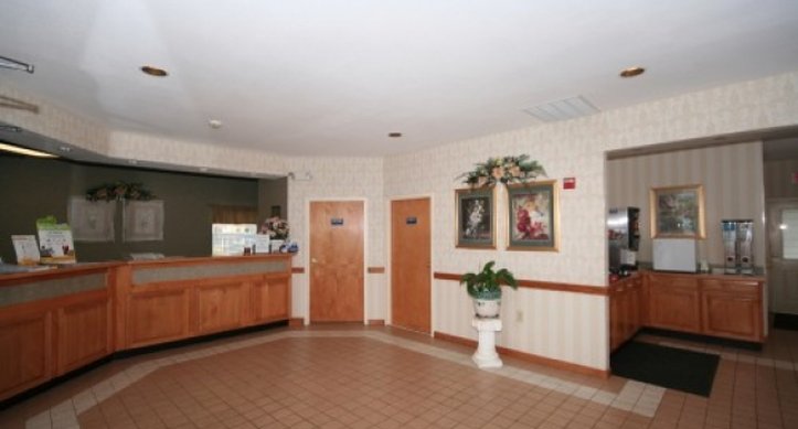 America's Best Inn - Siler City, NC