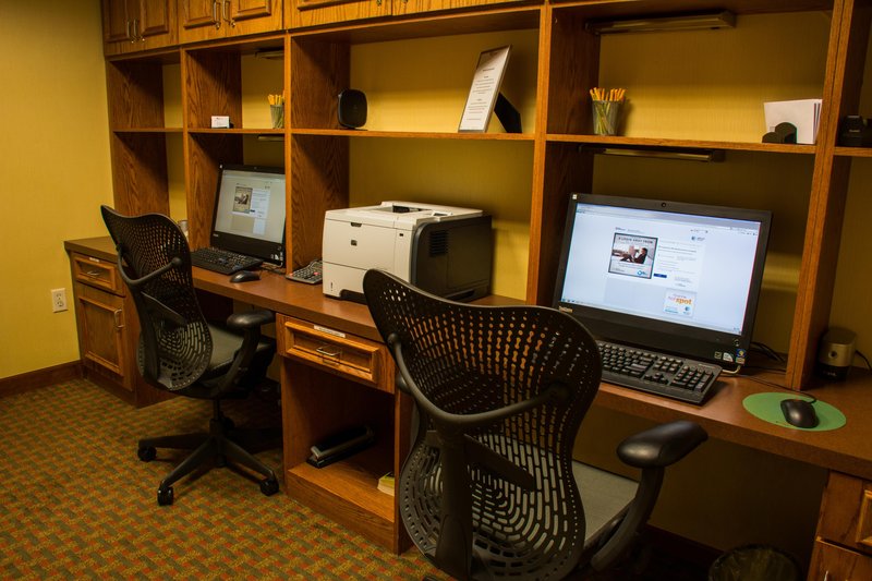 Hilton Garden Inn Elkhart - Elkhart, IN
