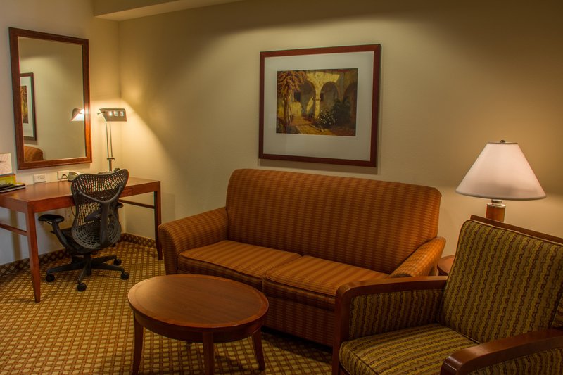 Hilton Garden Inn Elkhart - Elkhart, IN