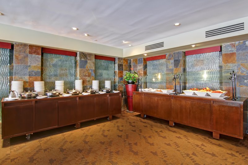 Doubletree By Hilton Hotel Pleasanton At The Club - Pleasanton, CA