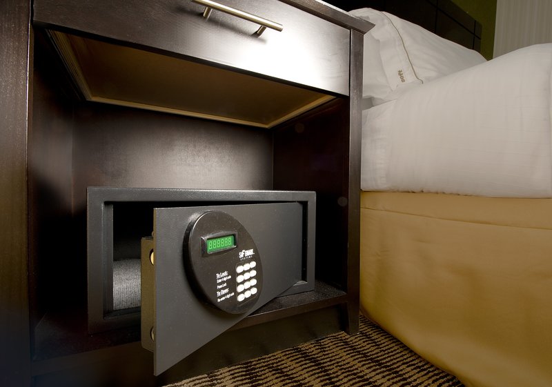 Holiday Inn Express - Welcome, MD