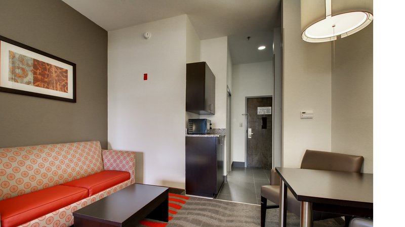 Holiday Inn Express & Suites MERIDIAN - Chunky, MS