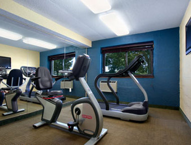 Travelodge - Davenport, IA