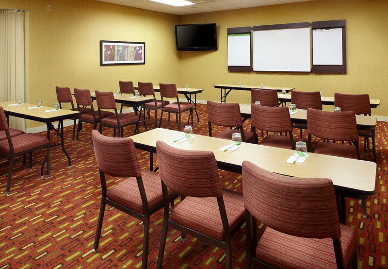 Courtyard By Marriott Lansing - Lansing, MI